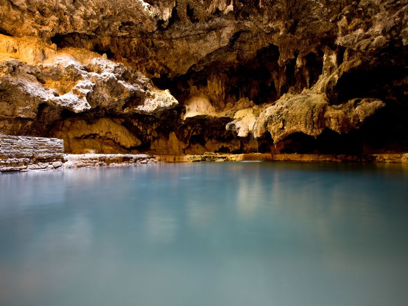 Caving in La Gruta